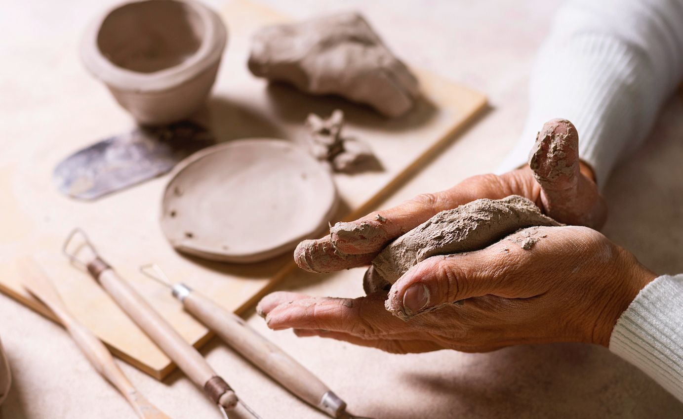 Esplorando il Mondo Affascinante della Ceramica: Storia, Tecniche e Creatività